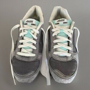 Avia Grey / Blue Tennis Shoes WMAI26ES002 Womens Size 7.5